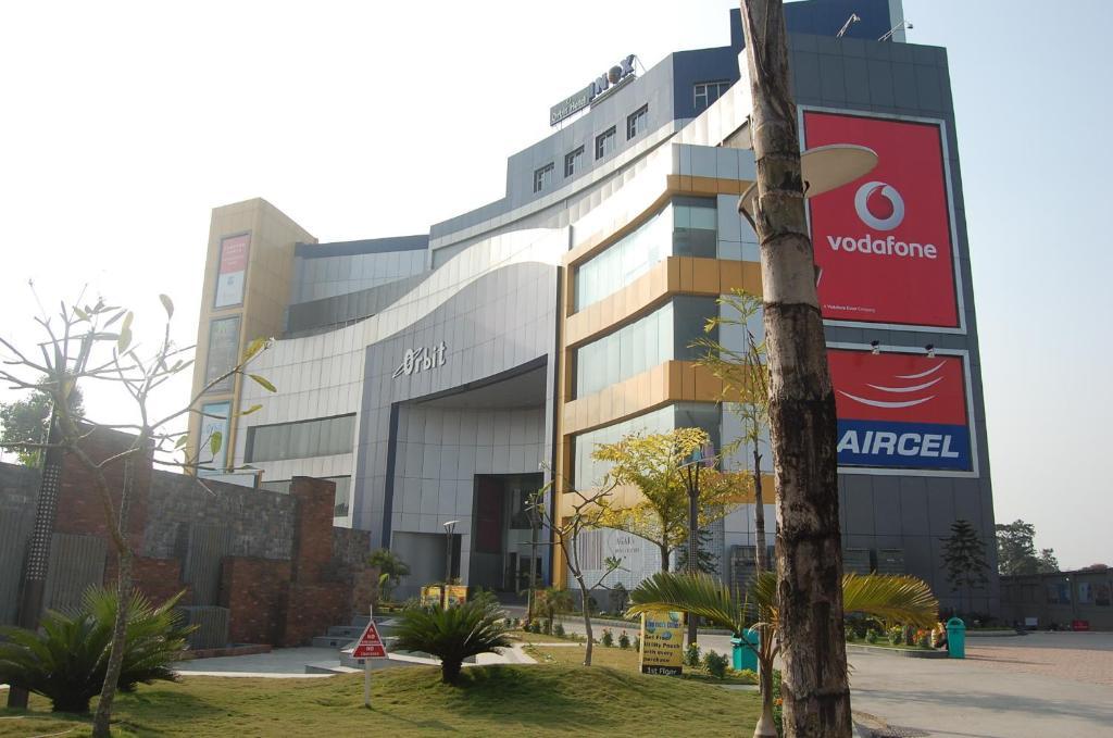 Rose Valley Orbit Hotel Siliguri Εξωτερικό φωτογραφία